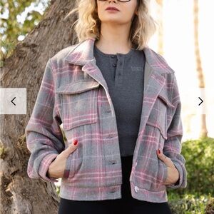 DIXXON Women's Gray and Pink Plaid CroppedJacket